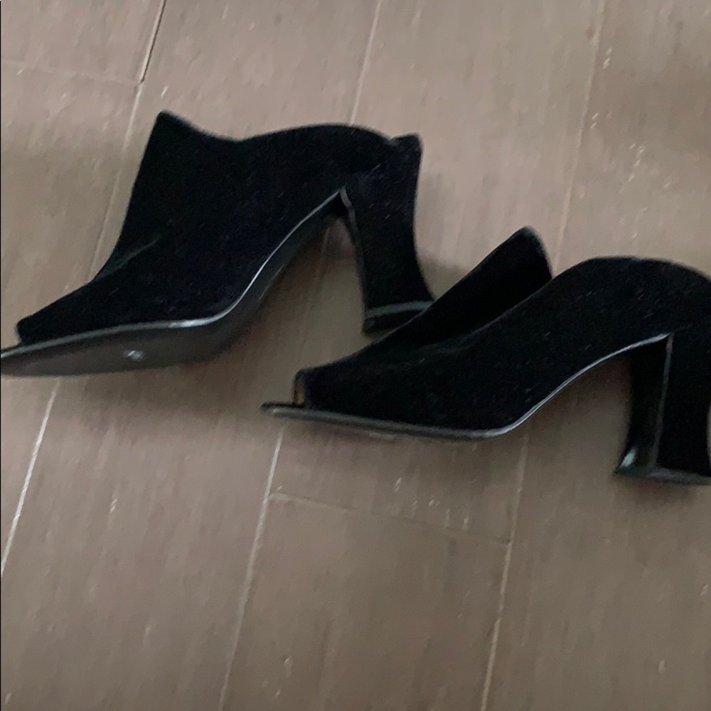 Kenneth Cole shoes stylish 8 1/2 B